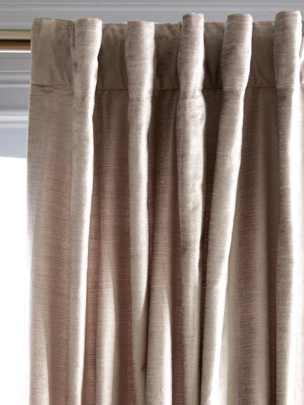 Quince Luster Velvet True Blackout Curtain Panel in Silver 48x96 New - Picture 2 of 8